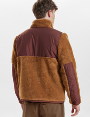 Resteröds - Panel Zip Fleece - sweatshirts - brun - 4