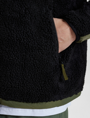 Resteröds - Panel Zip Fleece - sweatshirts - grÖn - 6