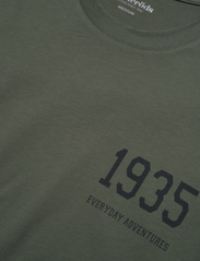 Resteröds - Mid Sleeve Tee 1935 GOTS - kortärmade t-shirts - grÖn - 7