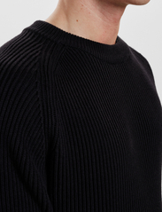 Resteröds - Knitted Pullover - rundhalsad - svart - 6