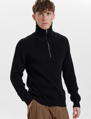 Resteröds - Knitted Zip Pullover - half zip jumpers - svart - 3