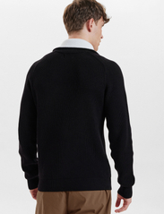 Resteröds - Knitted Zip Pullover - half zip jumpers - svart - 4