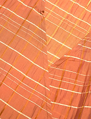 Résumé - Abra Dress - omlottklänningar - copper - 2