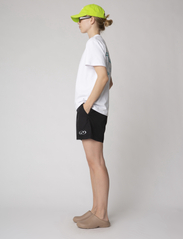 Résumé - RylieRS Shorts UNISEX - casual shorts - black - 3