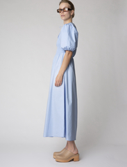 Résumé - RafaelRS Dress - feestelijke kleding voor outlet-prijzen - light blue - 3