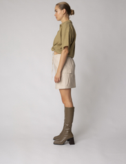 Résumé - SumaRS Skirt - korte rokken - light sand - 3