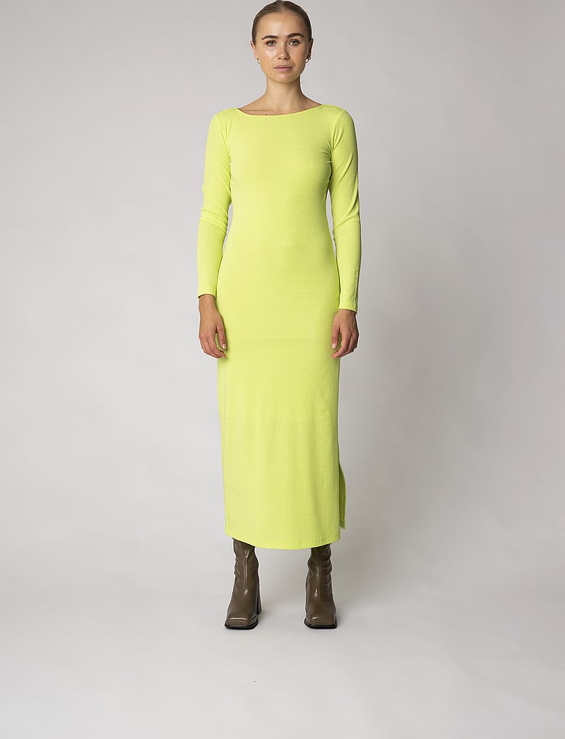 Résumé - SierraRS Dress - midi kjoler - evergreen - 0