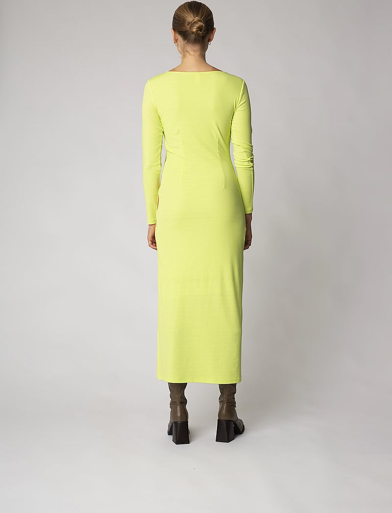 Résumé - SierraRS Dress - midi kjoler - evergreen - 5