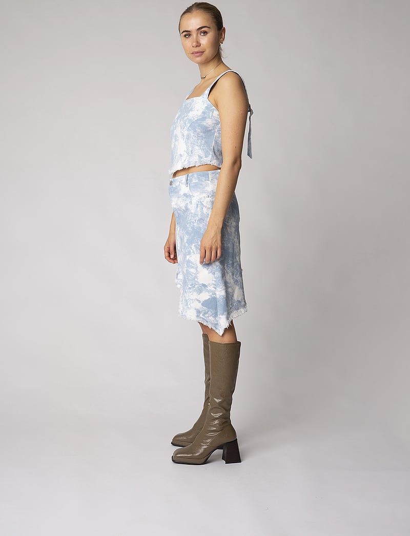 Résumé - SaffaRS Skirt - jeansröcke - sky - 3