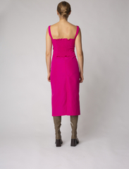 Résumé - SevenRS Skirt - midi kjolar - cosmo pink - 4