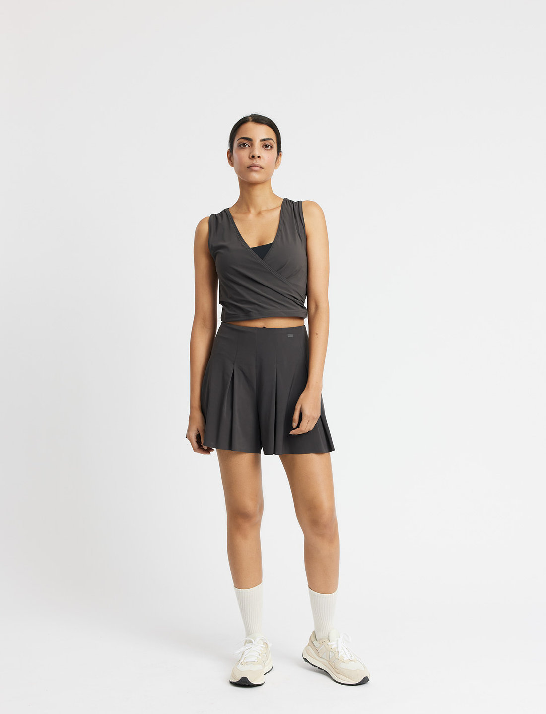 Rethinkit Studios - Wrap Top Athene - crop tops - almost black - 4