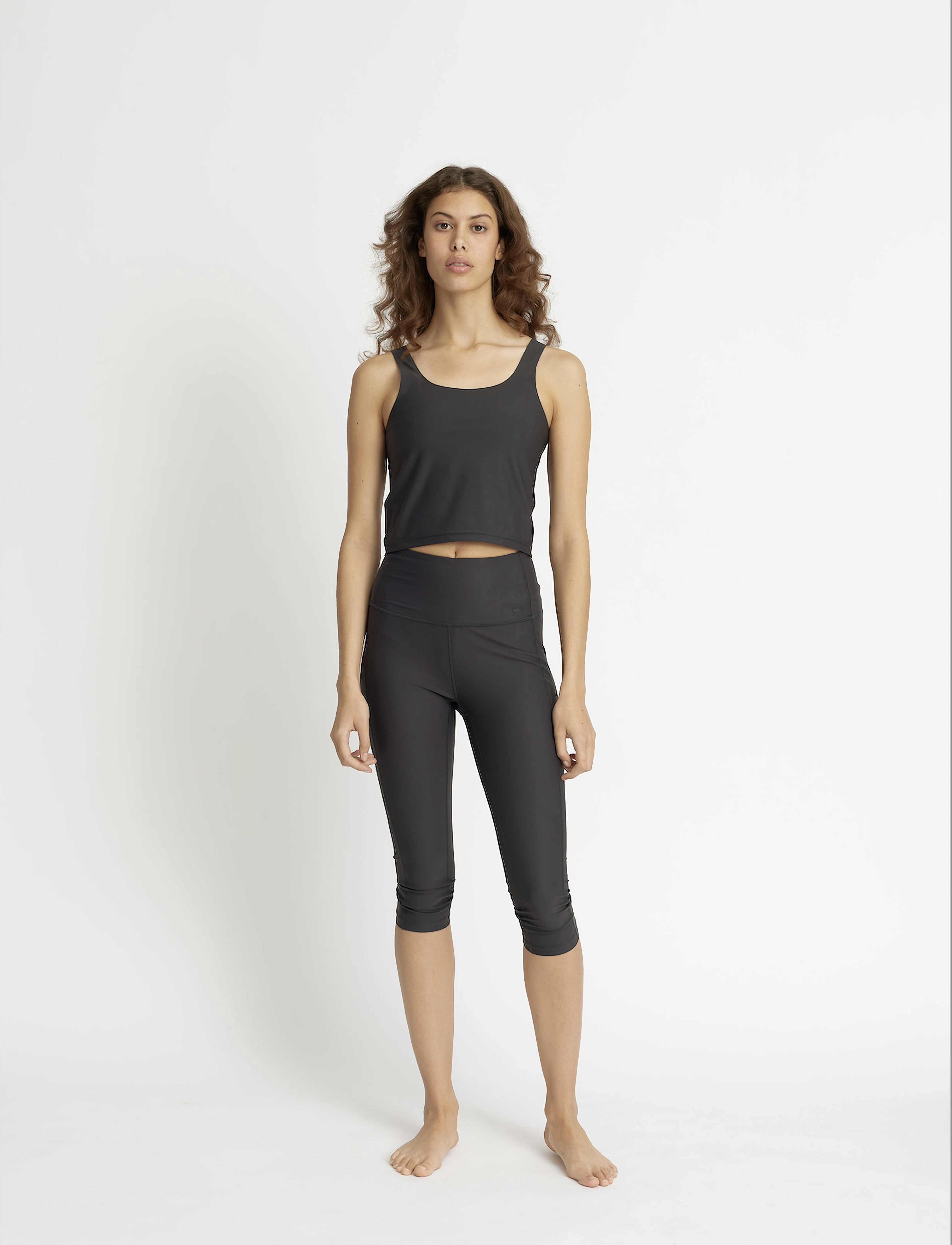 Rethinkit Studios - Alice Fitted Top - almost black - 3