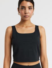 Rethinkit - Butter Soft Alice Fitted Top - crop tops - black - 7