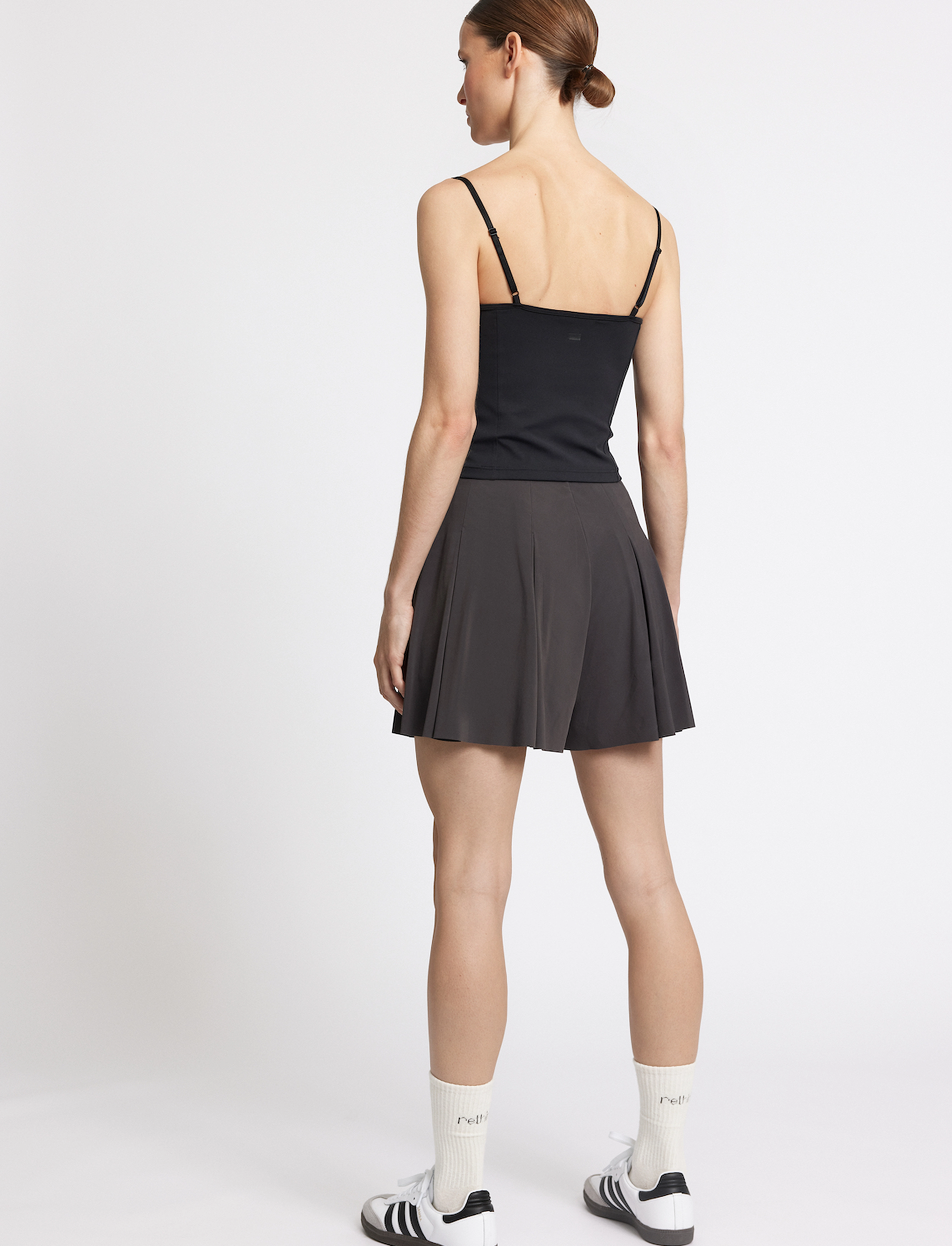 Rethinkit Studios - Butter Soft Top True to body - toppe & t-shirts - black - 3