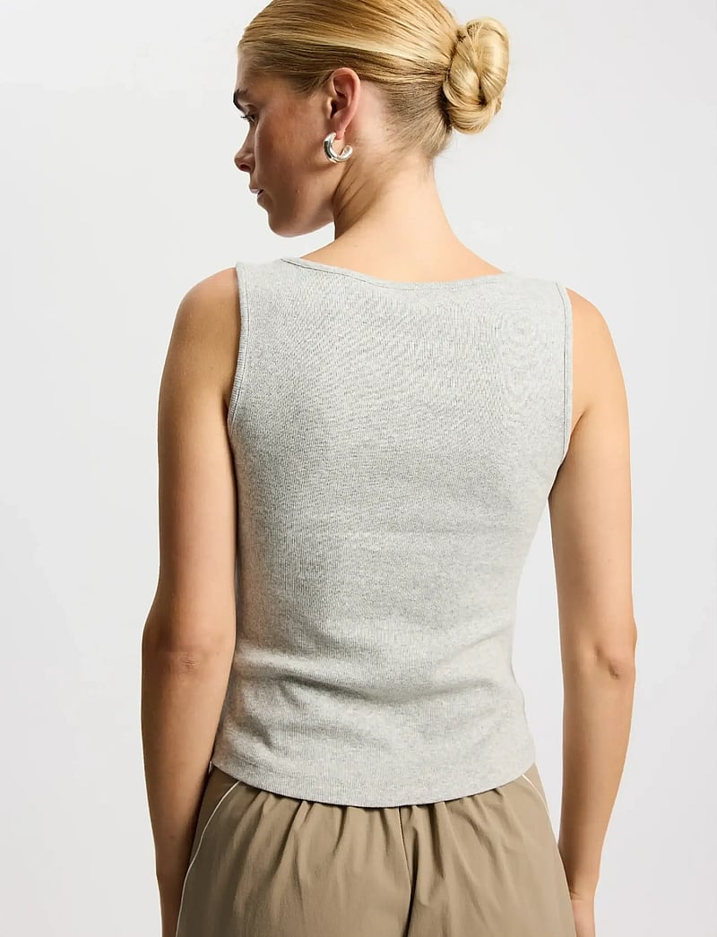 Rethinkit Studios - Elevate short top - toppar & t-shirts - grey melange - 3