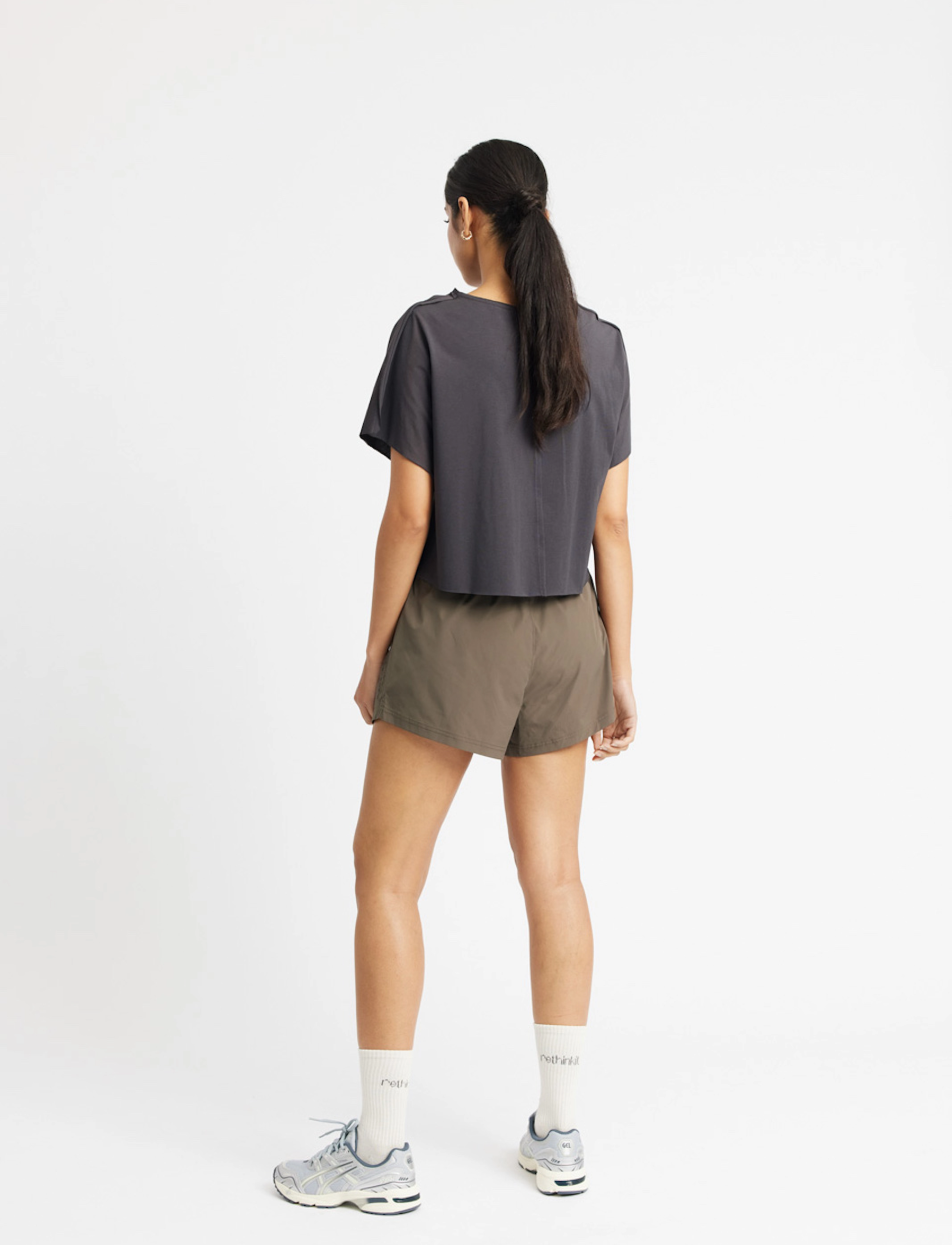 Rethinkit Studios - Tee Short Raw Edges Caen - t-shirts - almost black - 5