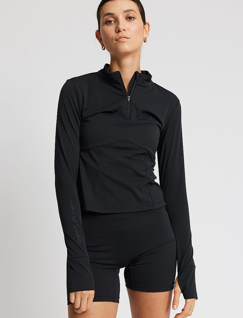 Rethinkit Studios - Butter Soft Half Zip True to body - sweatshirts - black - 5