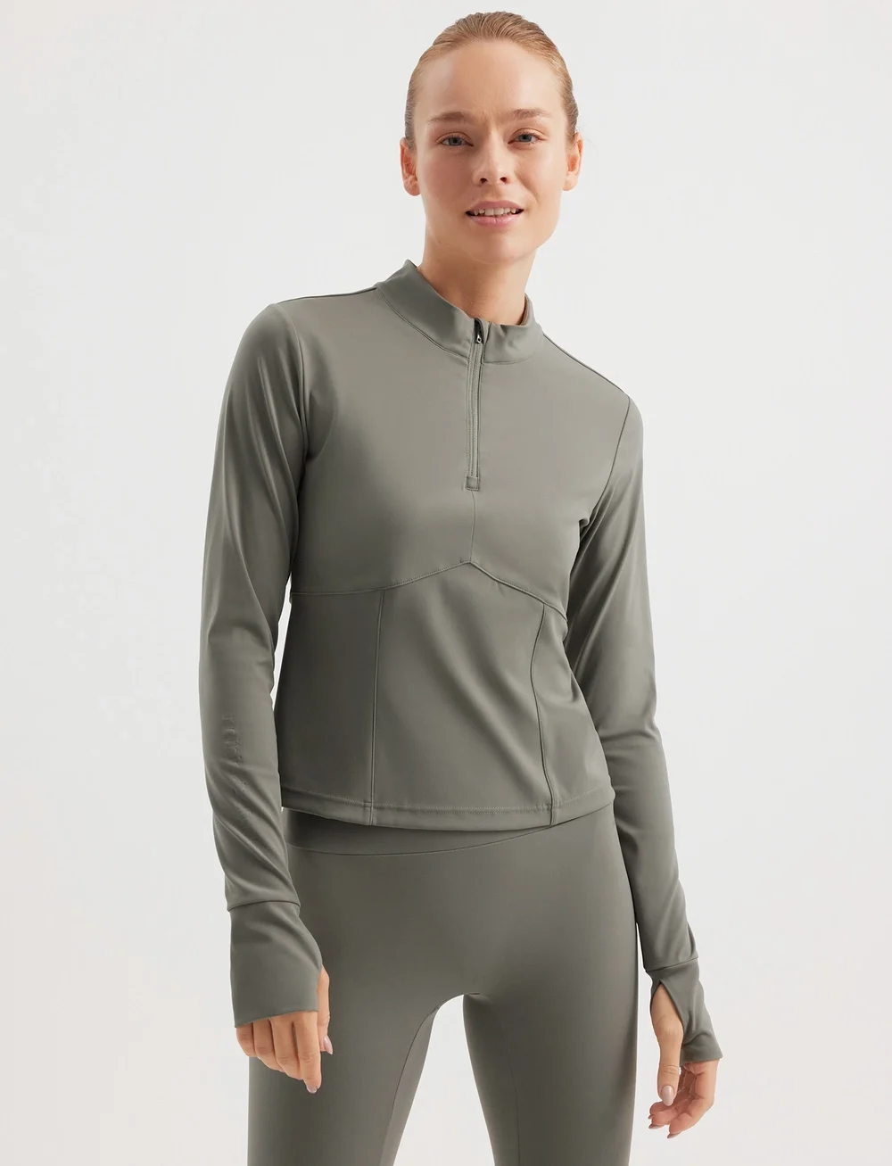 Rethinkit Studios - Half zip - True to body - sweatshirts - smoke olive - 3