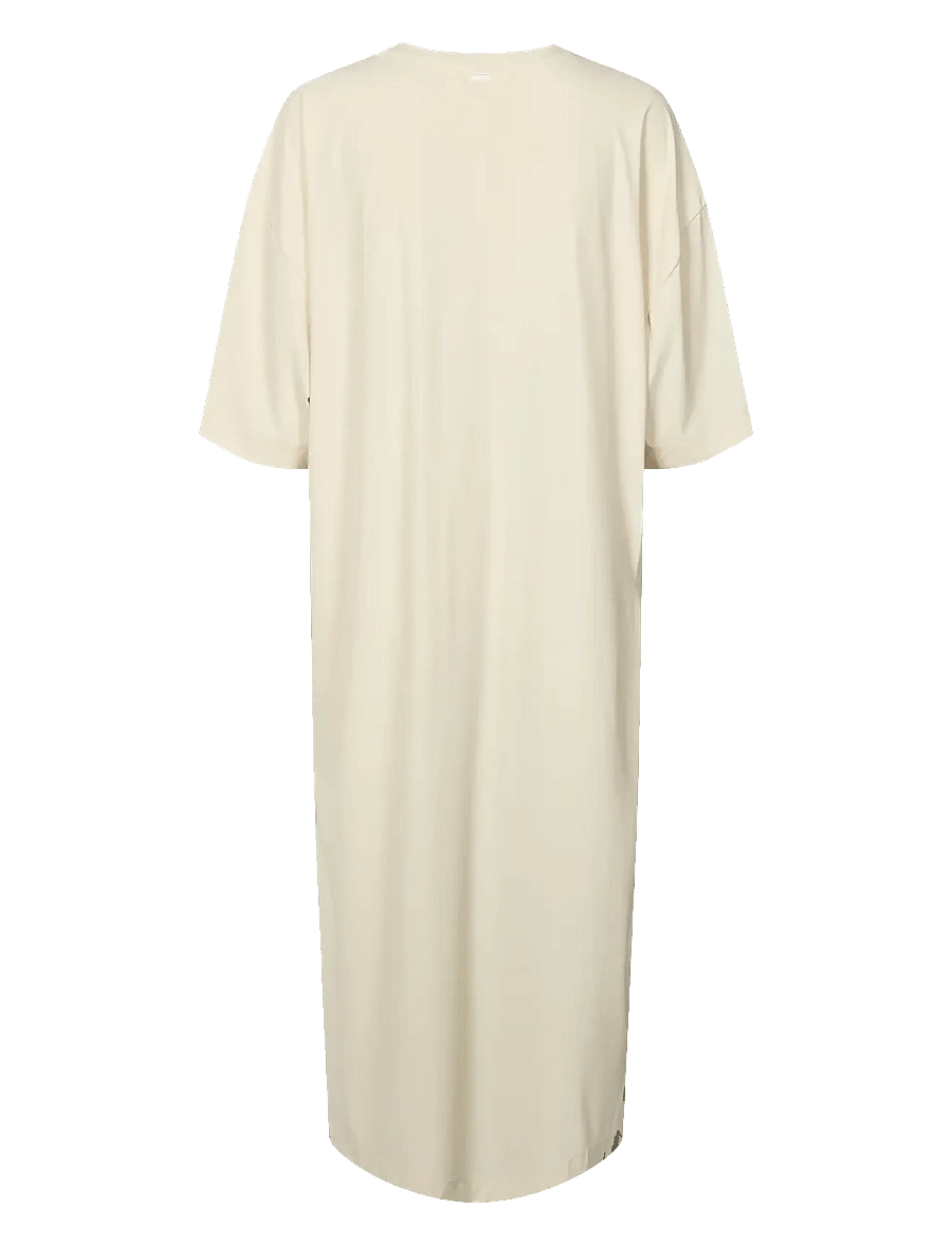 Rethinkit Studios - HANGOUT Tee Dress Slit - kleider & röcke - 3355 summer sand - 3