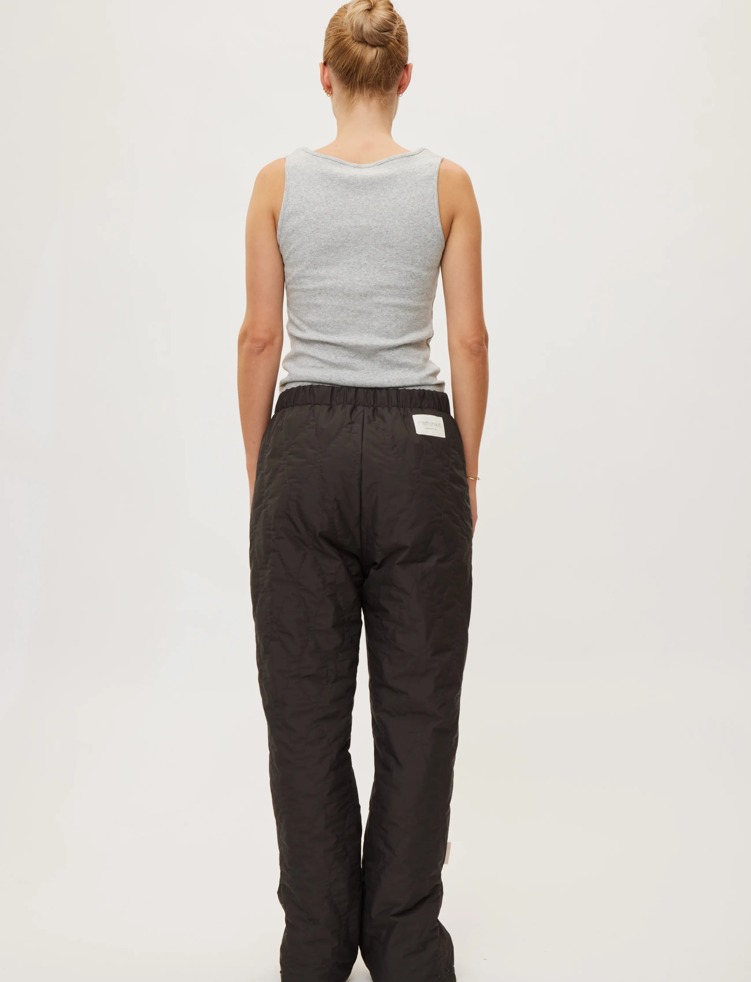Rethinkit Studios - Quilted Trousers Field - vabaõhupüksid - almost black - 4