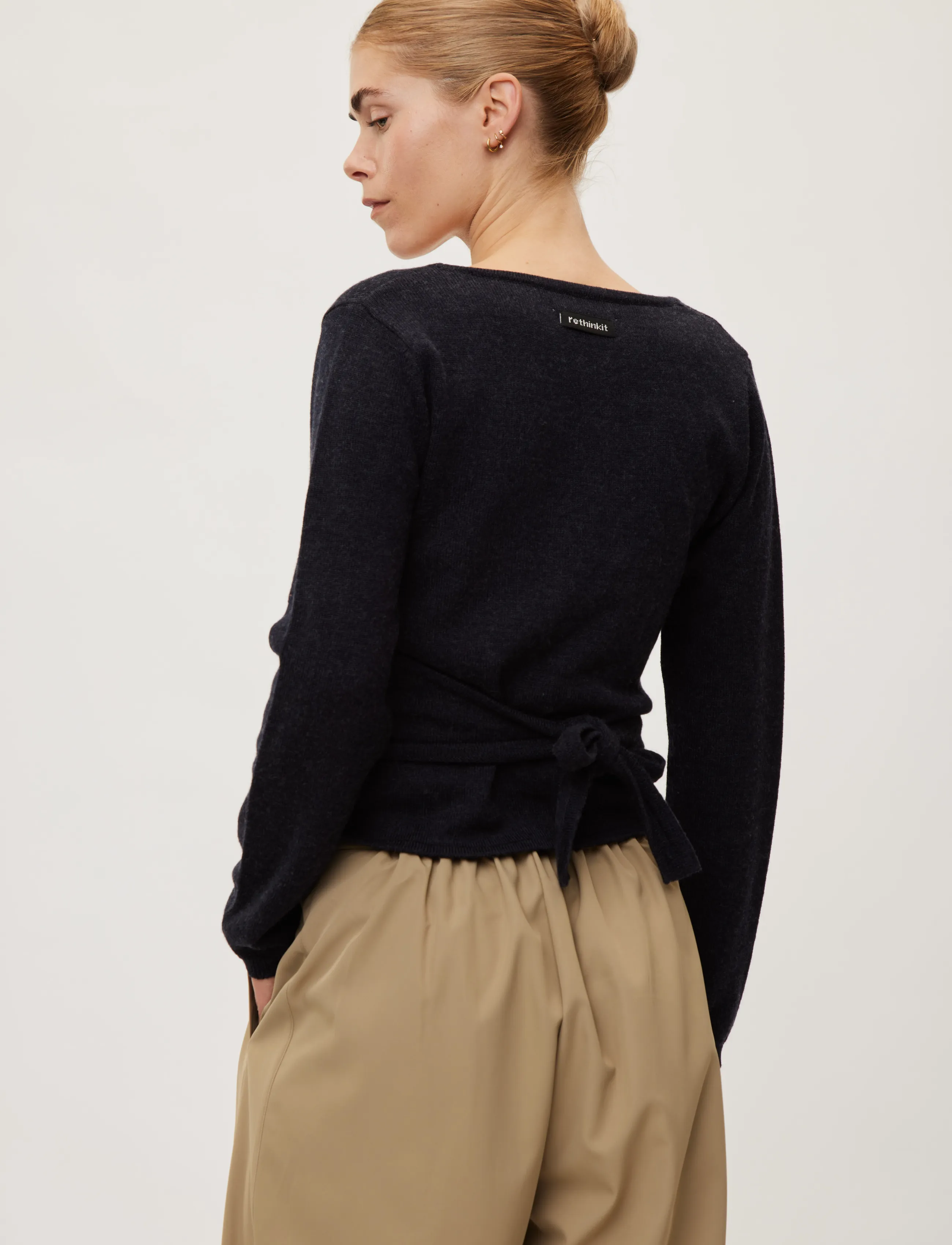 Rethinkit Studios - Wool Wrap Cardigan Keep Me - autumn savings - dark navy melange - 5