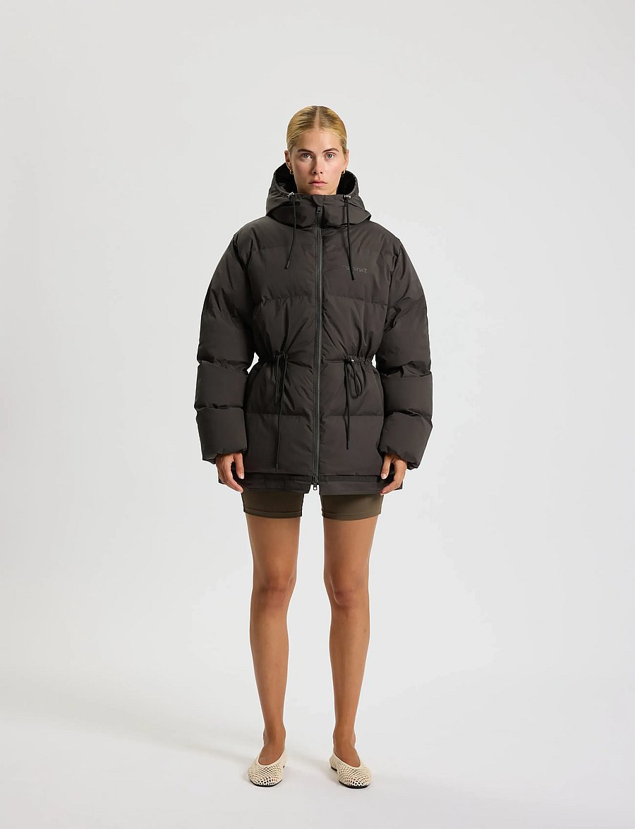 Rethinkit Studios - Puffer Jacket SHELTER - léttir jakkar - almost black - 0