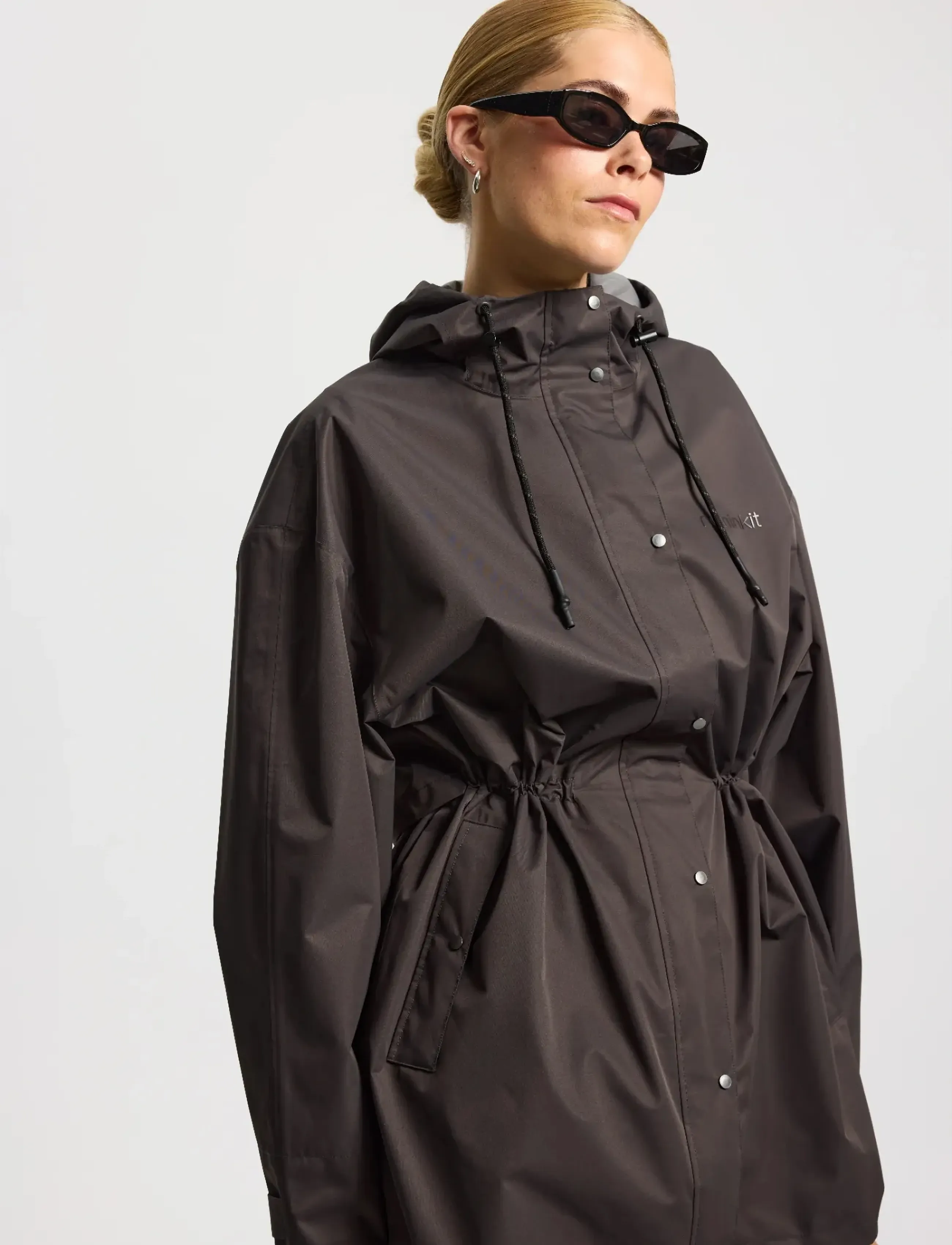 Rethinkit Studios - Rainshell Jacket - viršutiniai drabužiai - almost black - 5