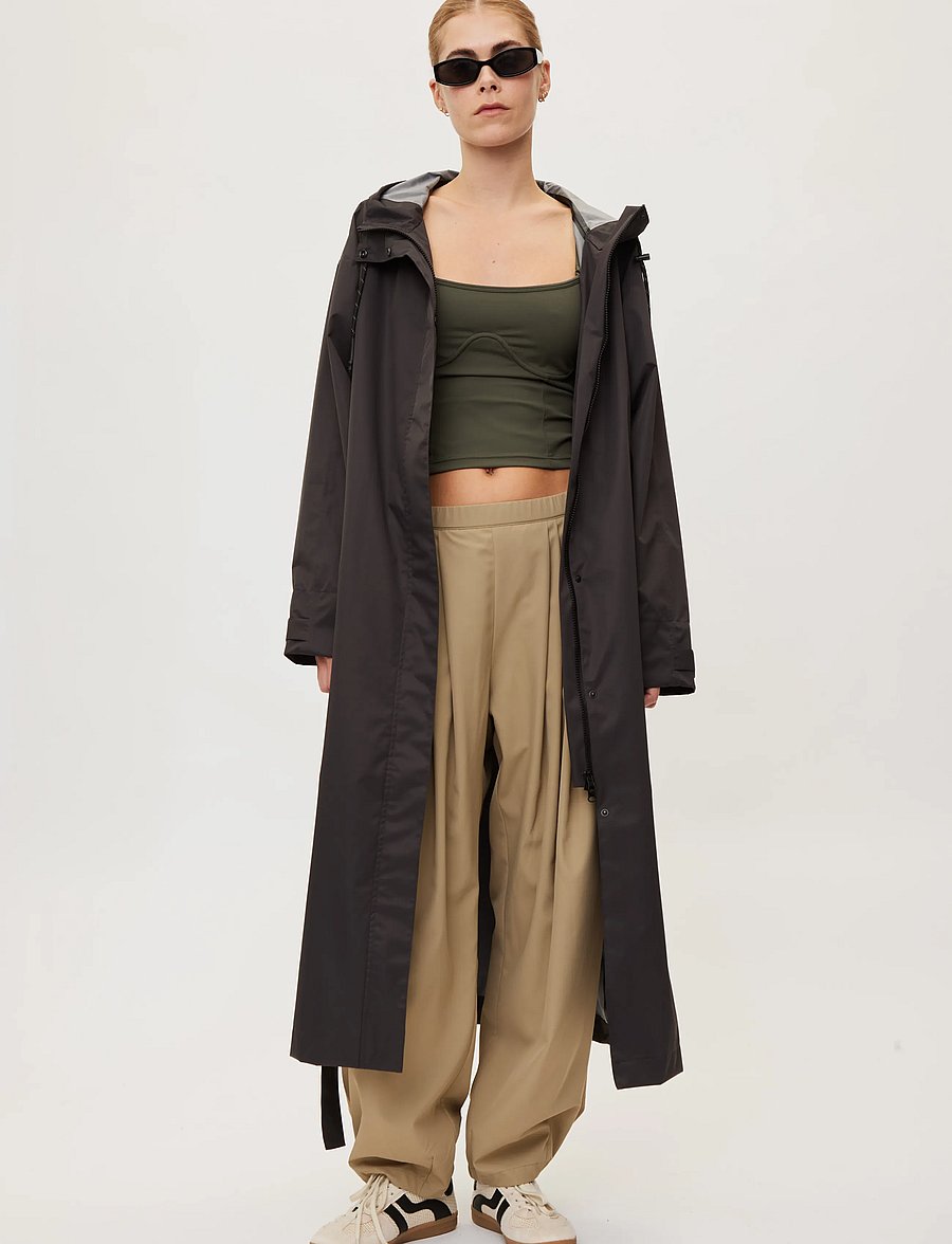 Rethinkit Studios - Rainshell Coat - regenmäntel - almost black - 5