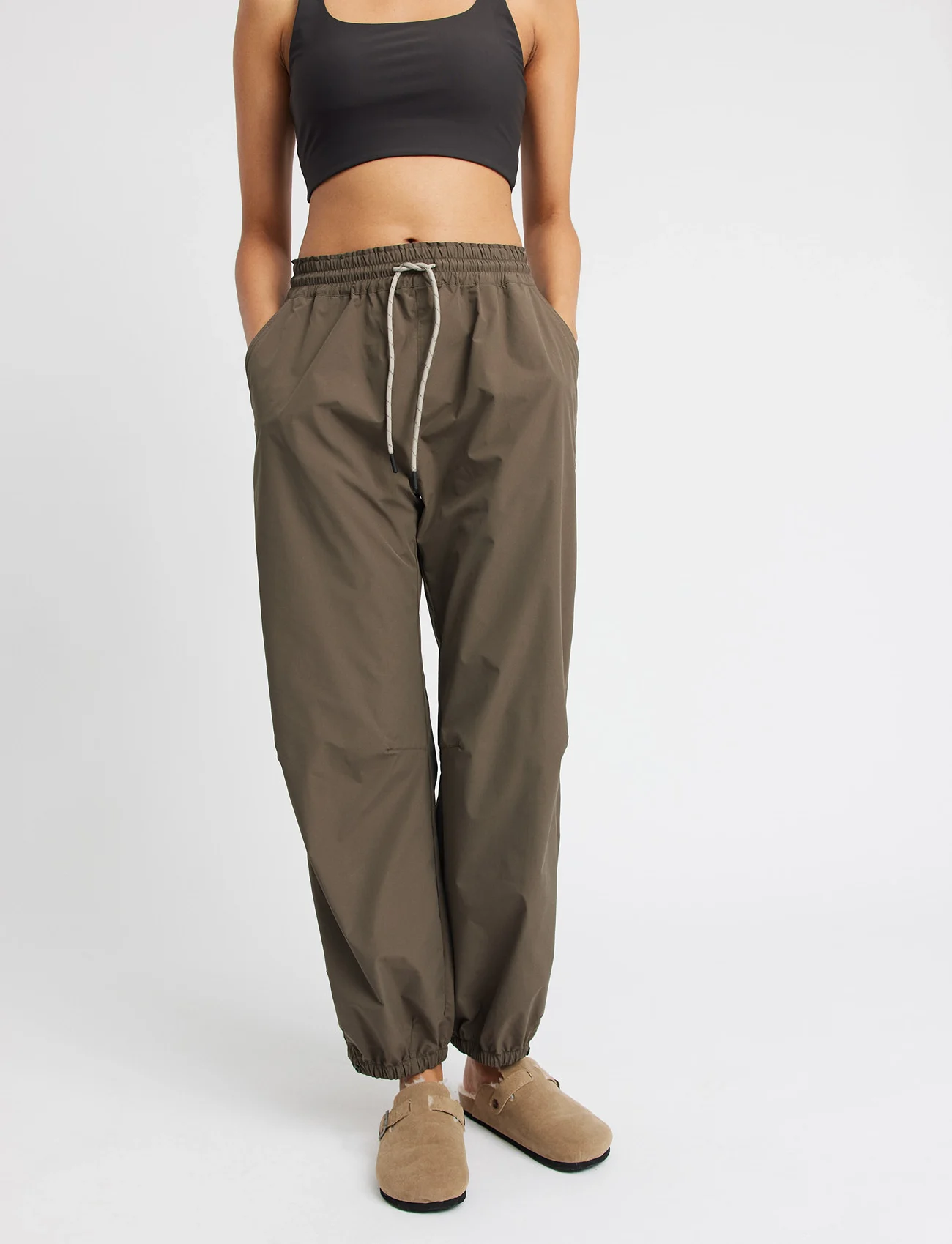 Rethinkit - Track Loose Pants Palma - training pants - dark brown - 0