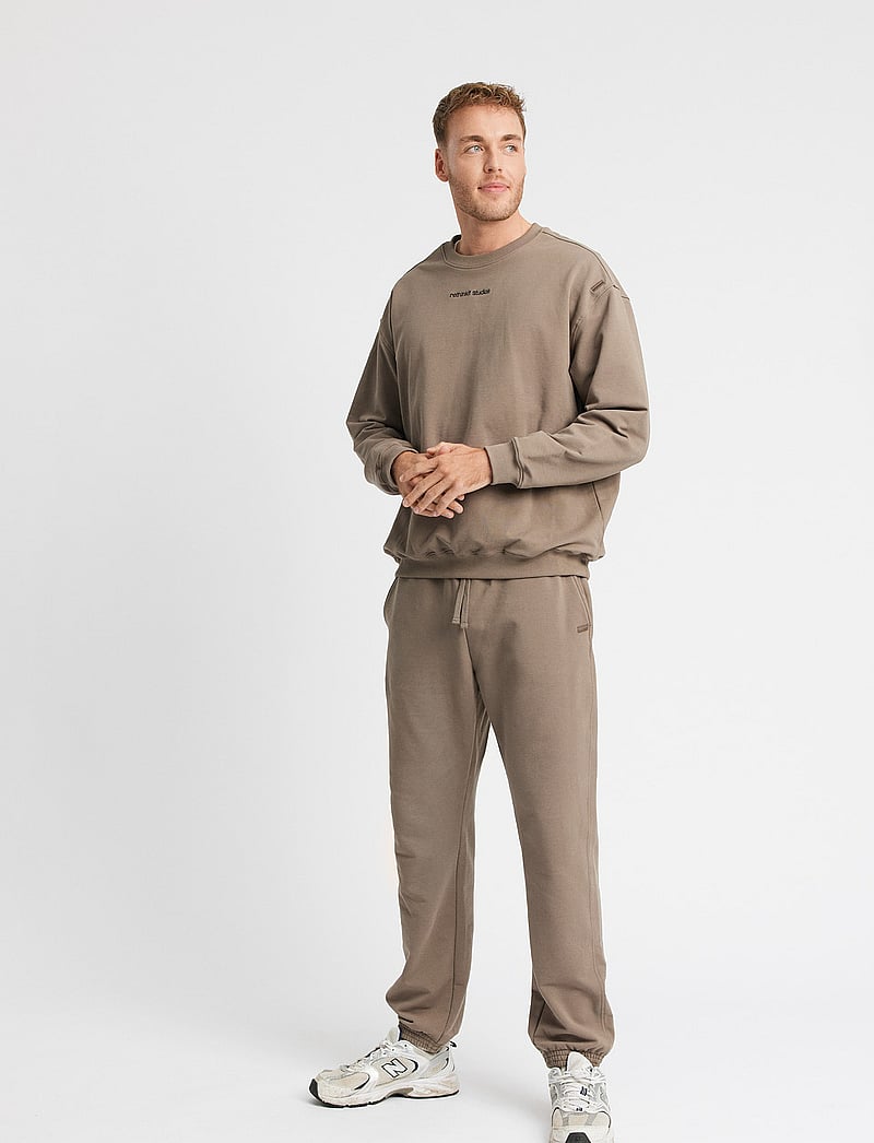 Rethinkit Studios - Sweatpants Unisex One - träningsbyxor - falcon - 4