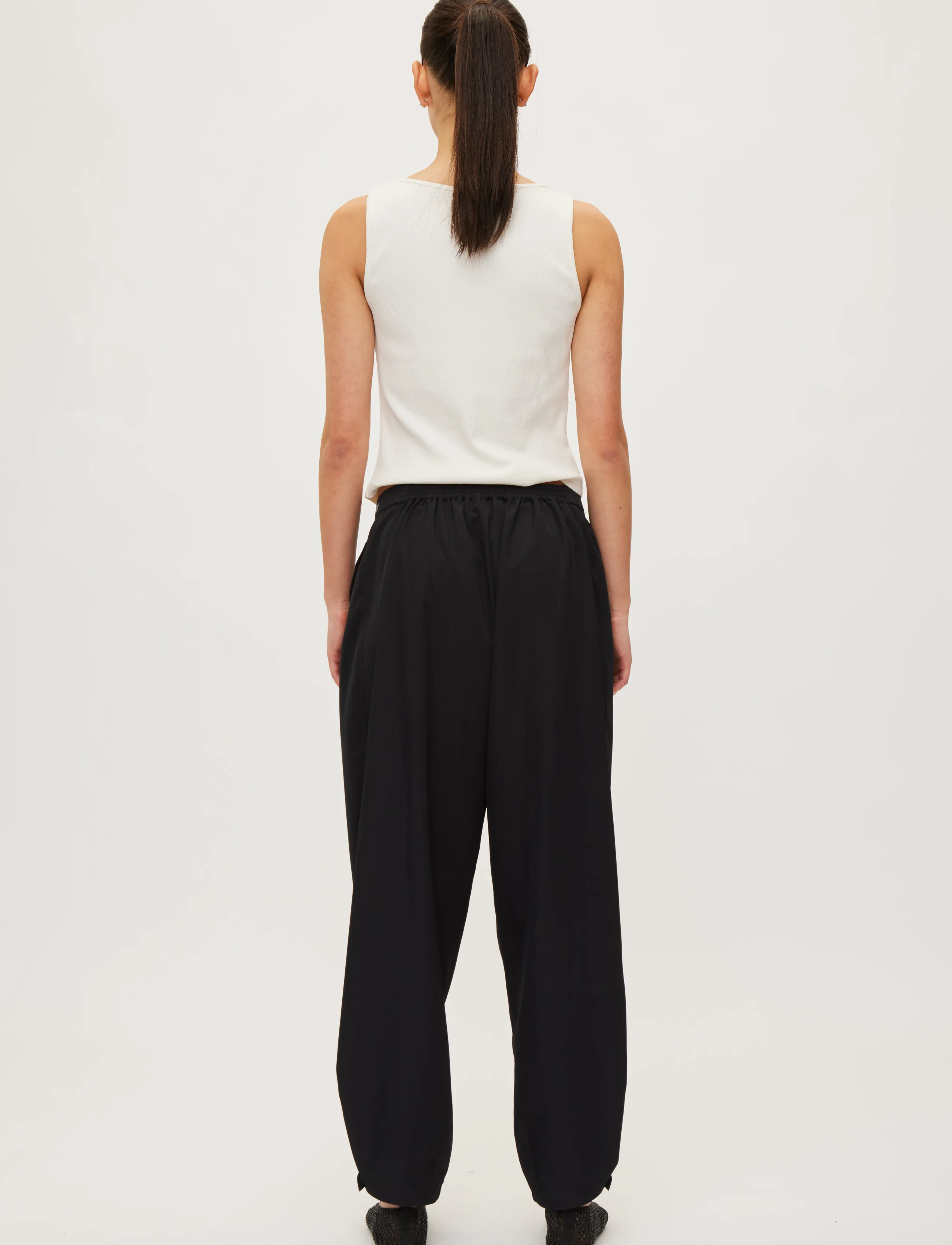 Rethinkit Studios - Track Pants Barrel Billow - joggingbukser - black - 3