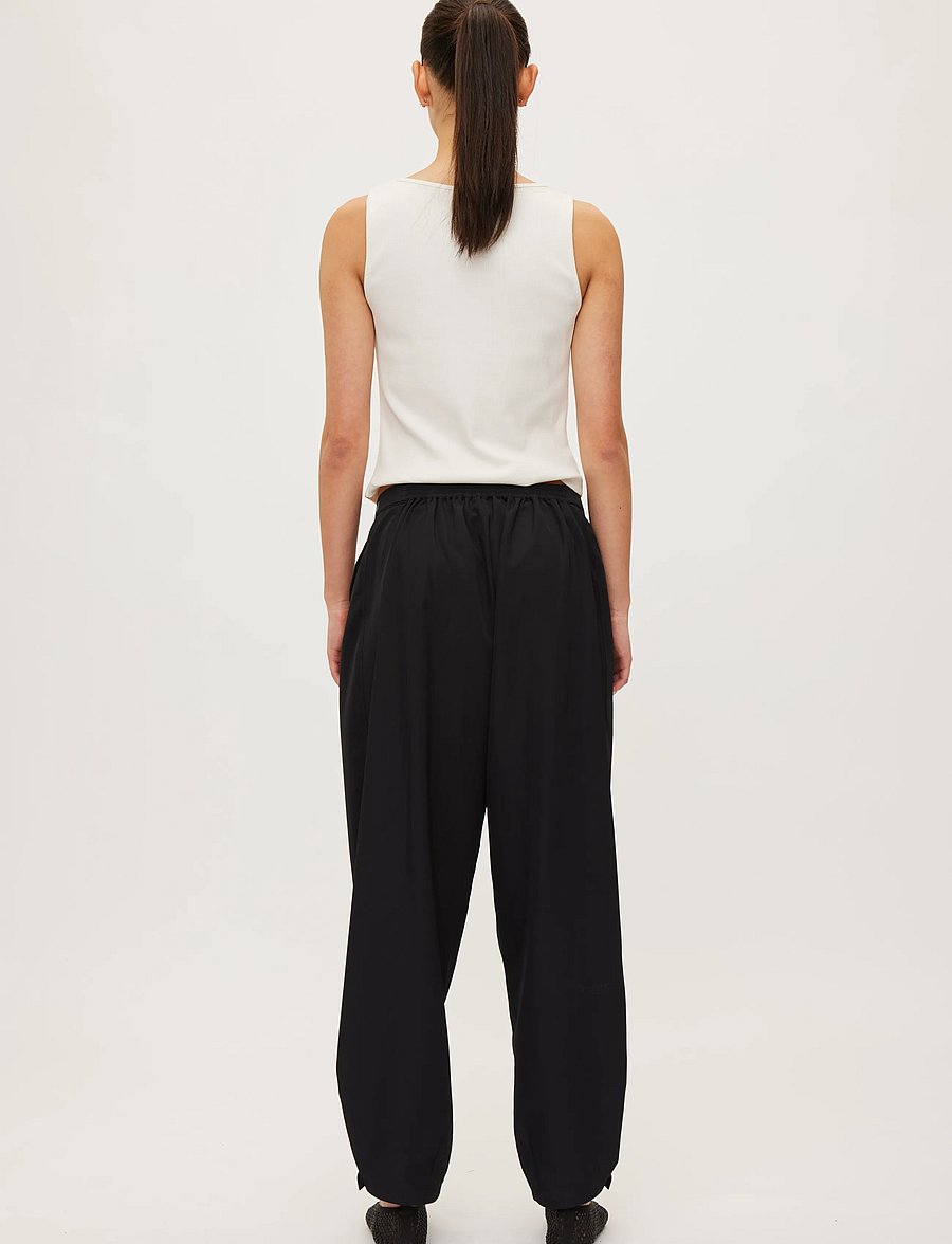Rethinkit Studios - Track Pants Barrel Billow - joggingbukser - black - 3