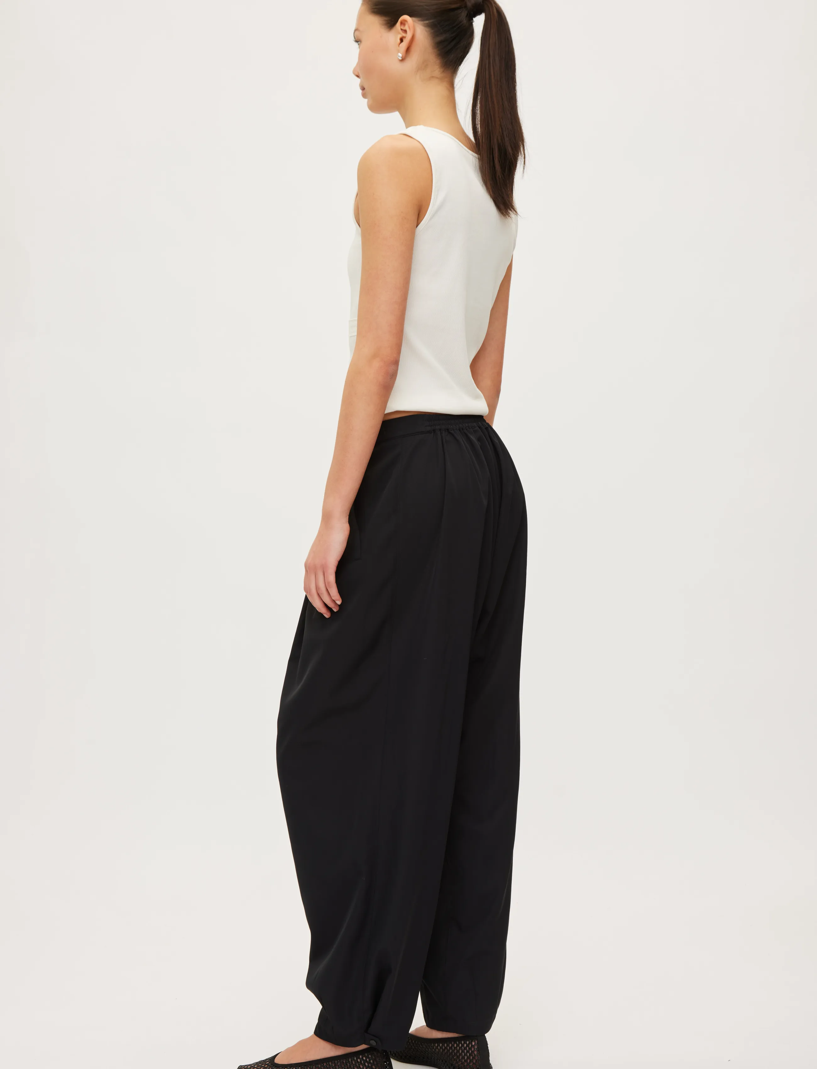 Rethinkit Studios Track Pants Barrel Billow mjukisbyxor dam – bild 3