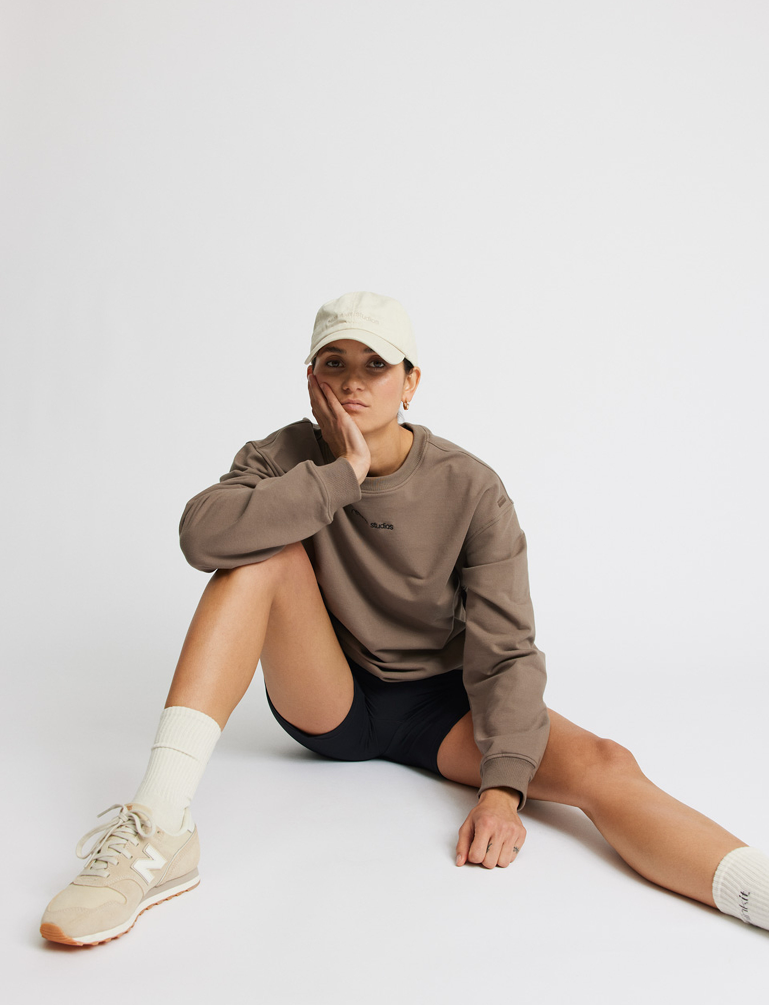 Rethinkit Studios - Butter Soft Bike Short All day - 1/2 længde - black - 5