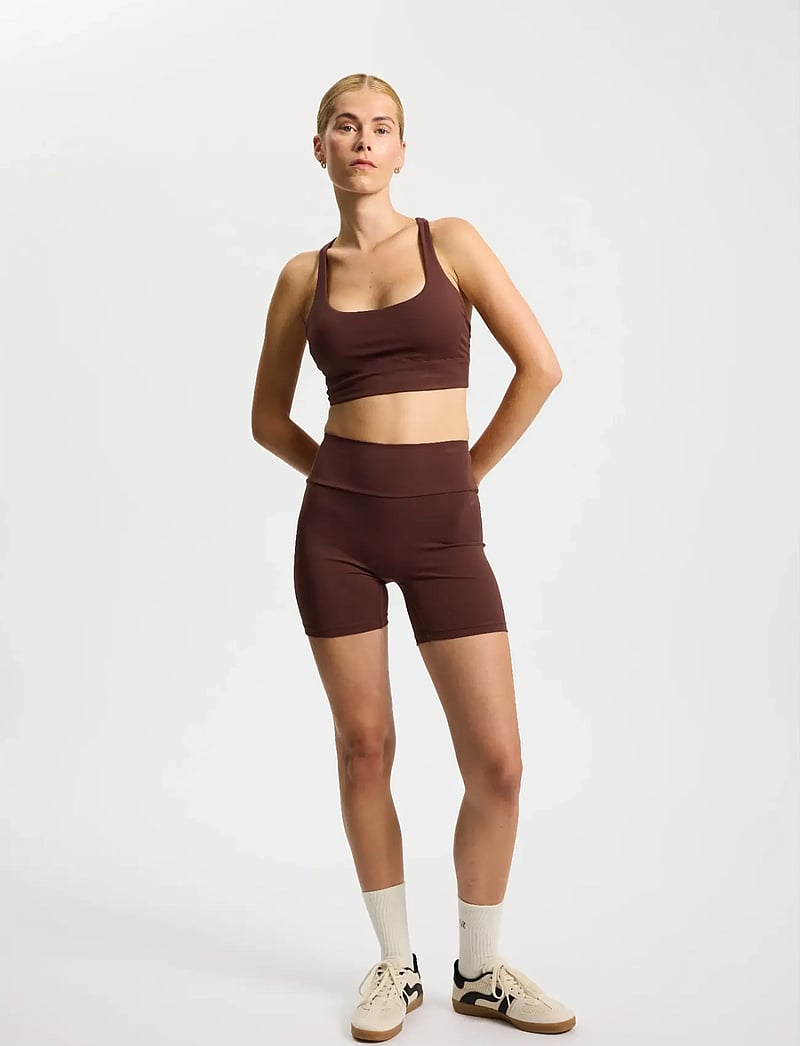 Rethinkit Studios - Butter Soft Bike Short All day - 1/2 længde - burgundy - 0