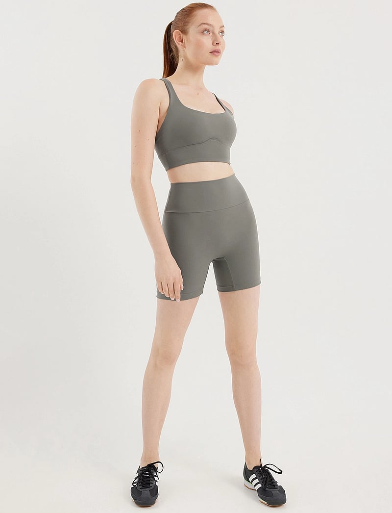 Rethinkit Studios - Butter Soft Bike Short All day - täispikkus - smoke olive - 0