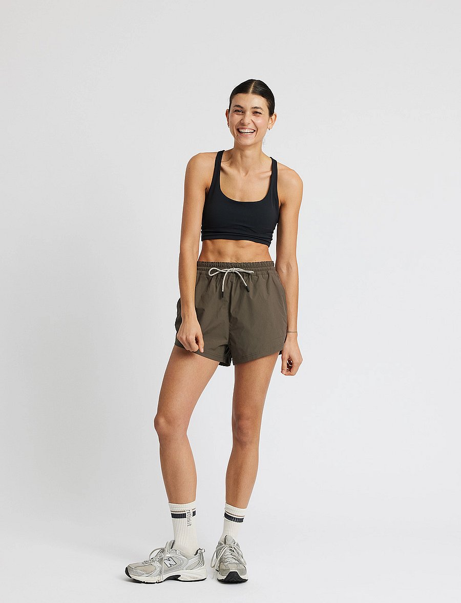 Rethinkit Studios - Track Shorts Petra - chaussures de course - dark brown - 0