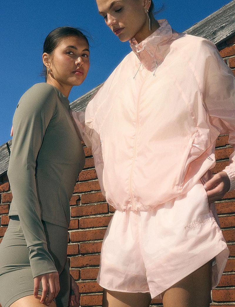 Rethinkit Studios - Track Shorts Tube See Trough - casual shorts - transparent peach - 3