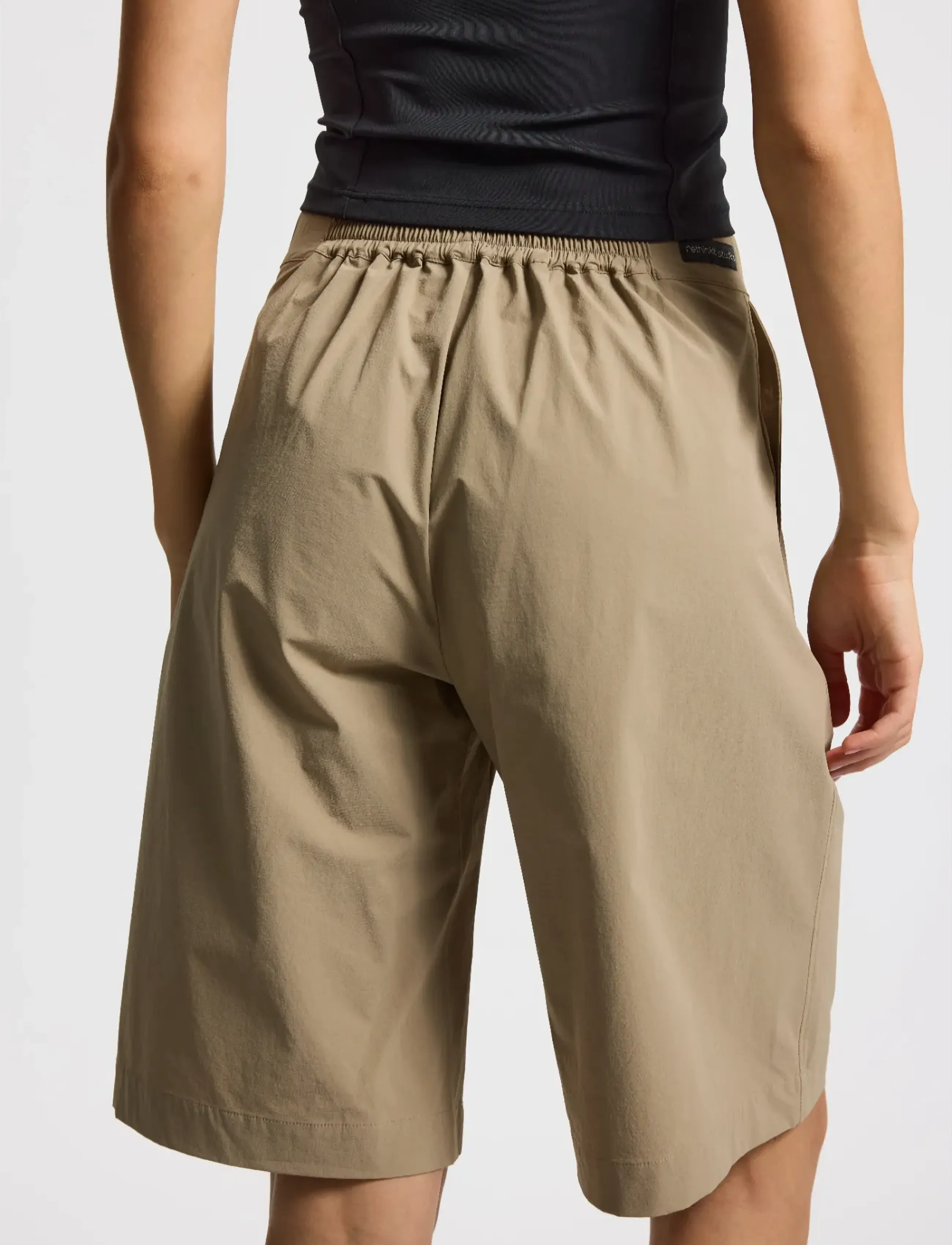 Rethinkit Studios - Bermuda Shorts Drift - trainingsshorts - gravel - 4