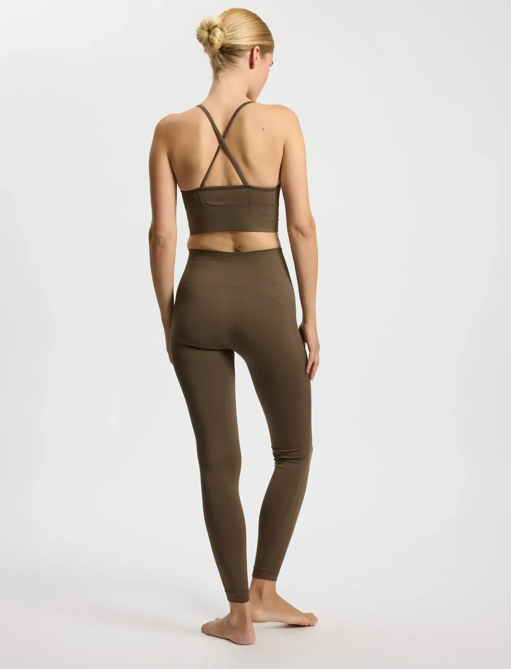 Rethinkit Studios - Hella Seamless Legging - Õmblusteta retuusid - falcon - 2