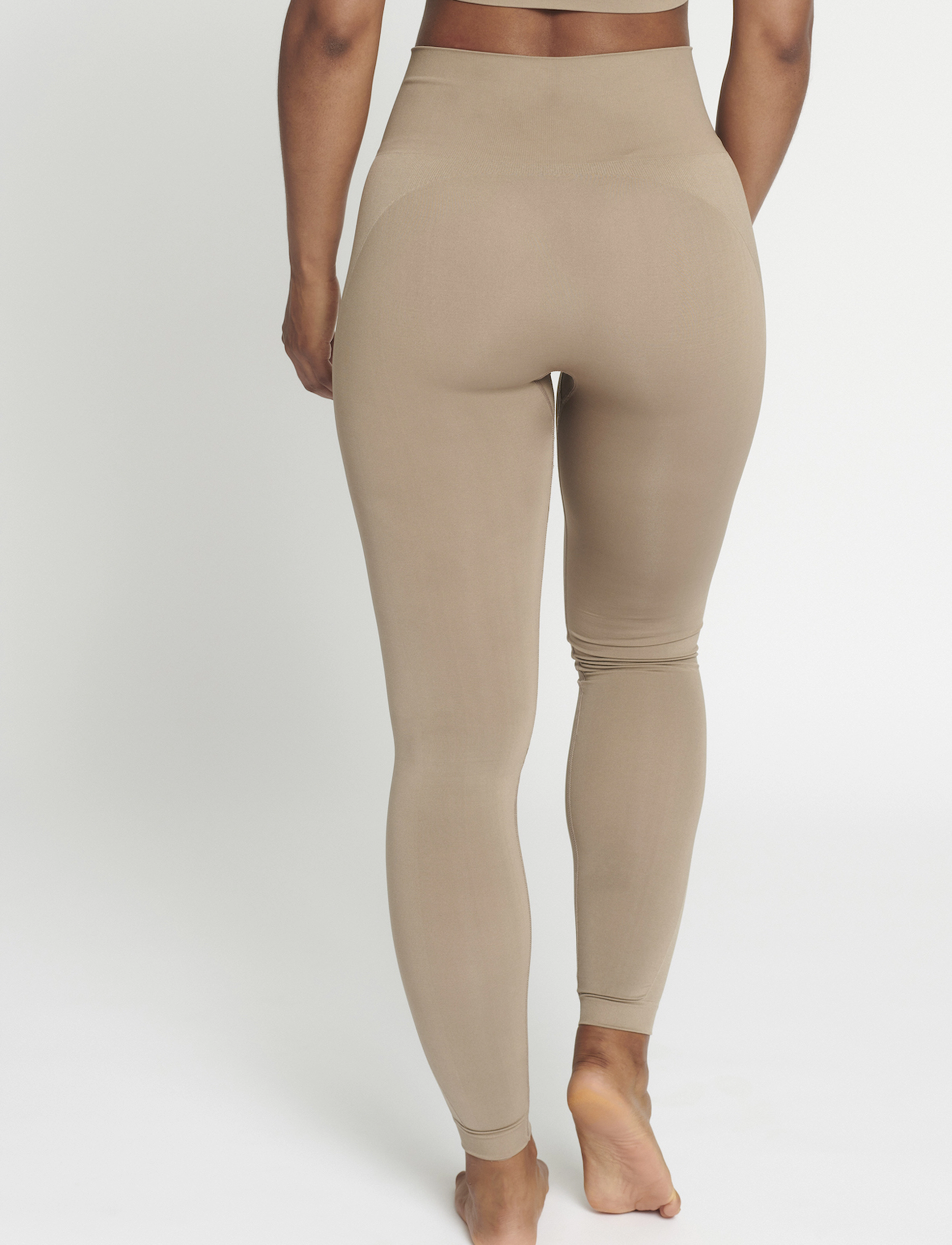 Rethinkit Studios - Hella Seamless legging - fuld længde - mocha - 4
