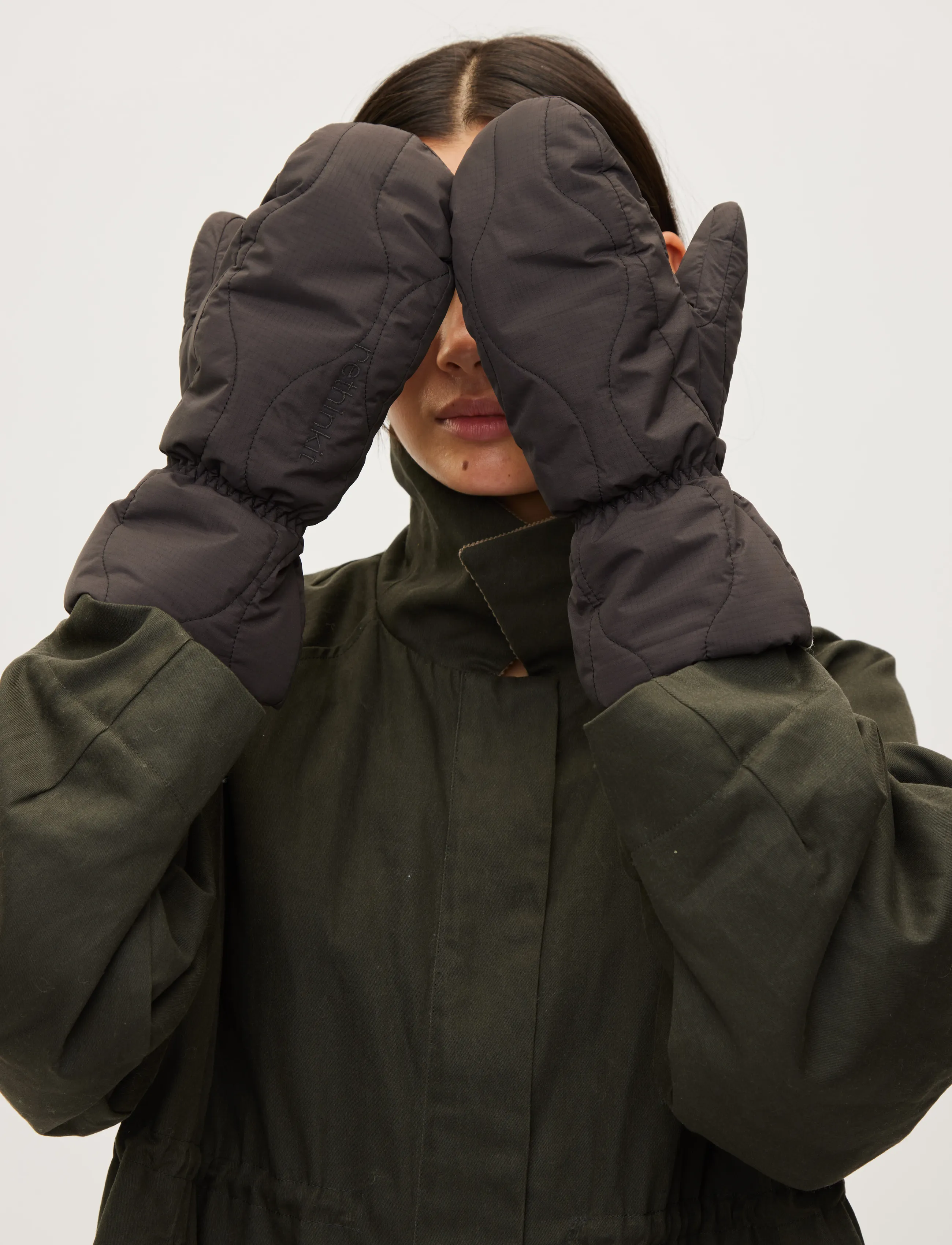 Rethinkit Studios Quilted Mittens Field Country, M, Sport Gloves, Grau - Thumb Frauen