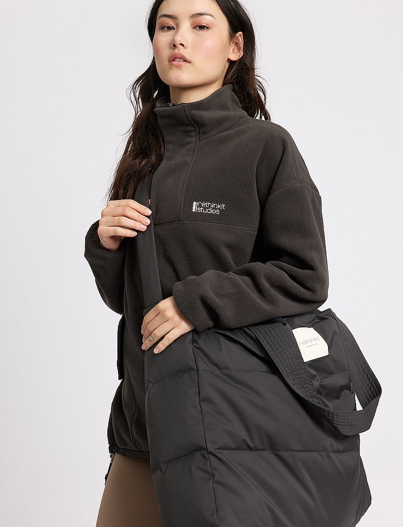 Rethinkit Studios - Shopper Tote Bag Shelter - træningstasker - almost black - 5