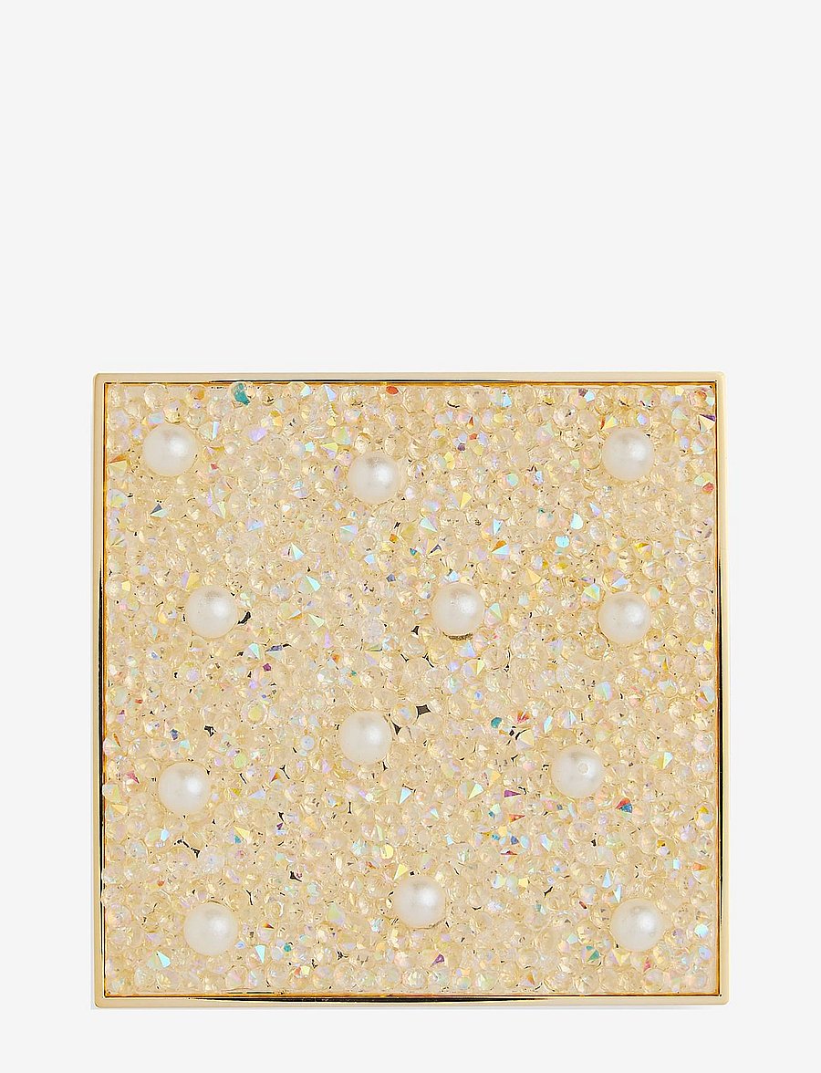 Revolution Beauty London - Revolution Pro Ultimate Eye Diamonds and Pearls Palette - silmad ja kulmud - diamonds and pearls - 0