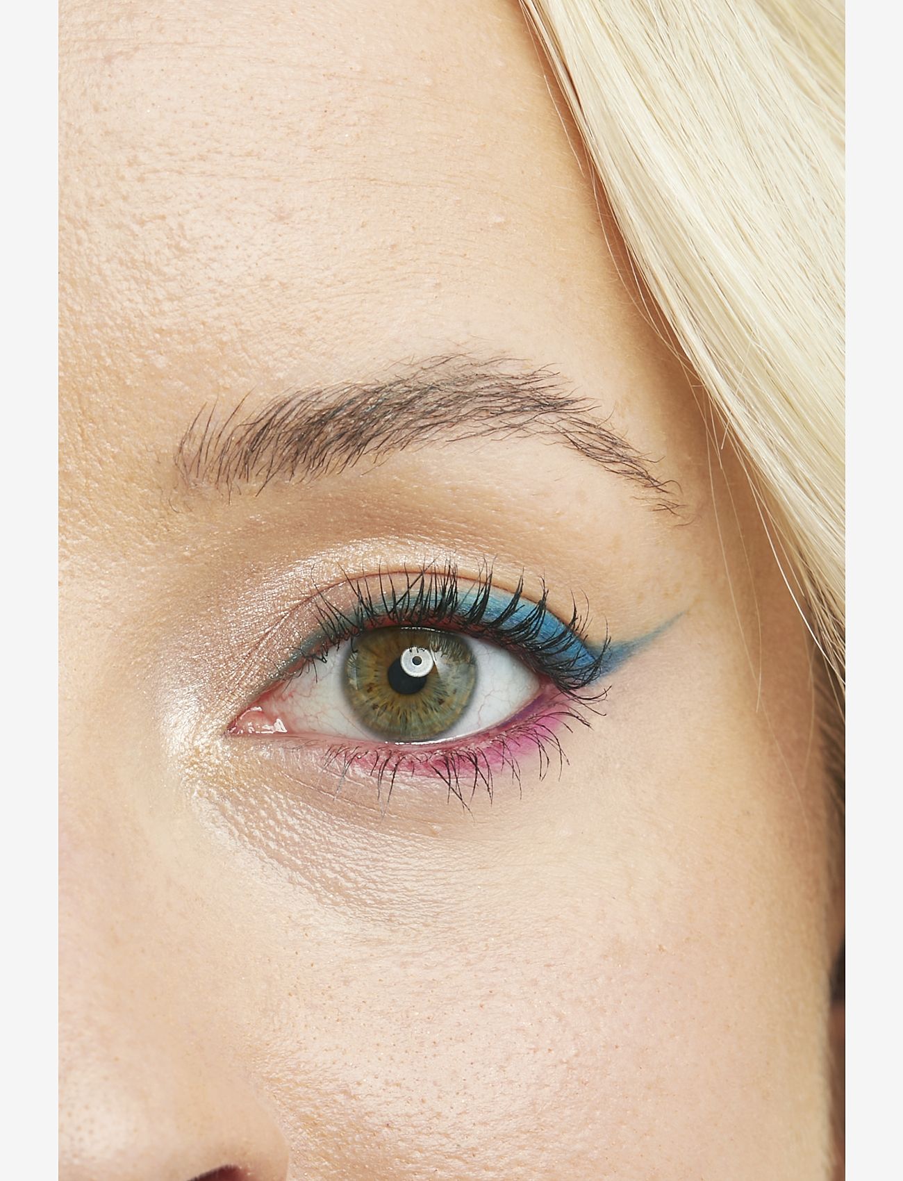 Revolution Beauty London - Revolution Forever Flawless Shadow Palette Digi Butterfly - digi butterfly - 2