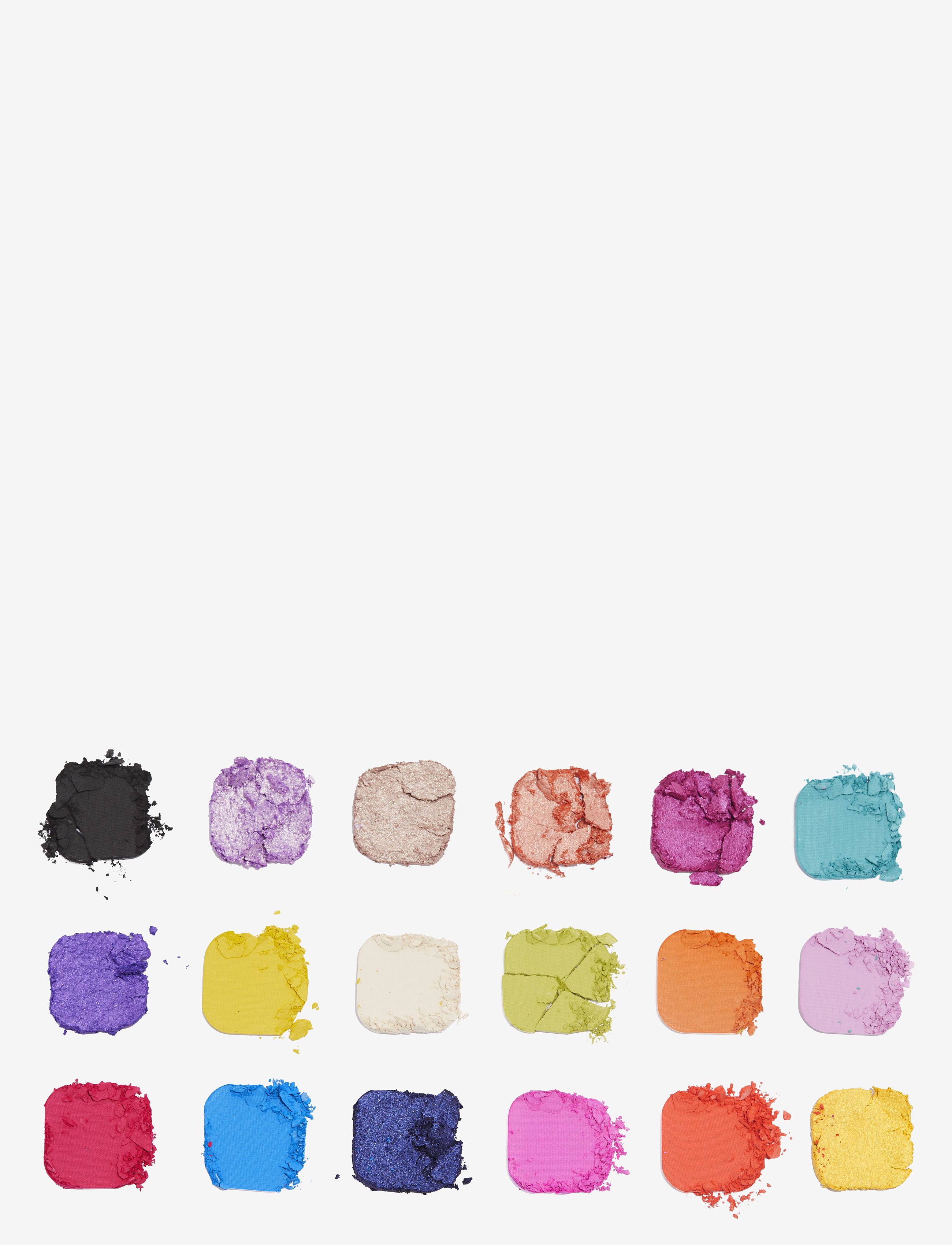 Revolution Beauty London - Revolution Forever Flawless Shadow Palette Digi Butterfly - digi butterfly - 3