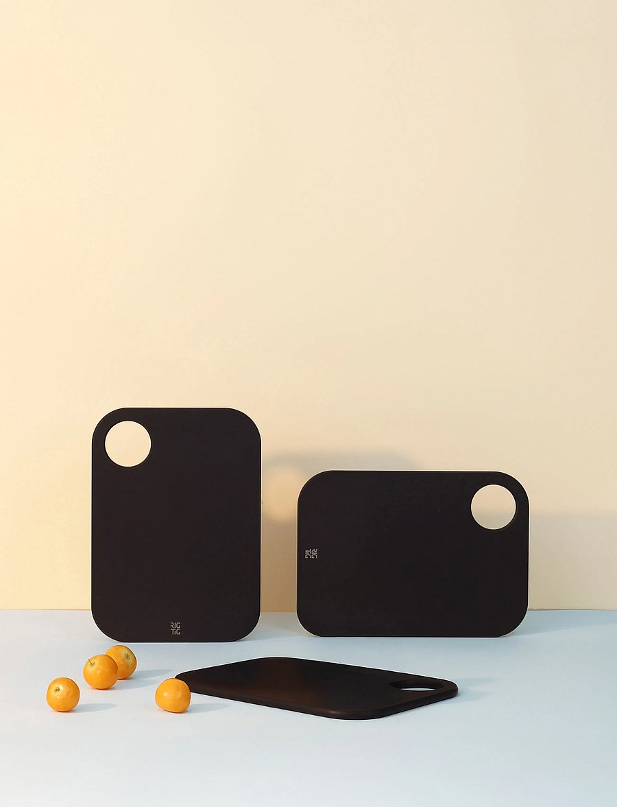 RIG-TIG - CUT-IT bread- and butter board black - lõikelauad - black - 0