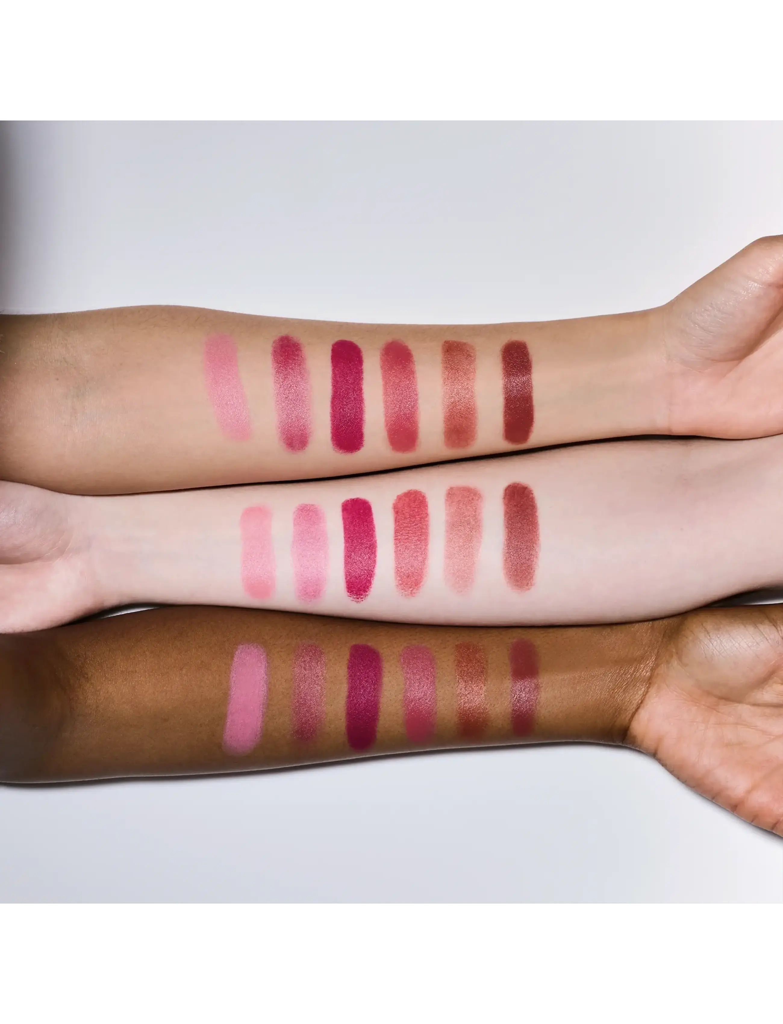 Rimmel - Multitasker On The Go Blush Stick - party wear at outlet prices - 300 nearly suede - 5