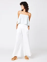 Rip Curl - IBIZA WIDE LEG PANT - party wear at outlet prices - white - 5