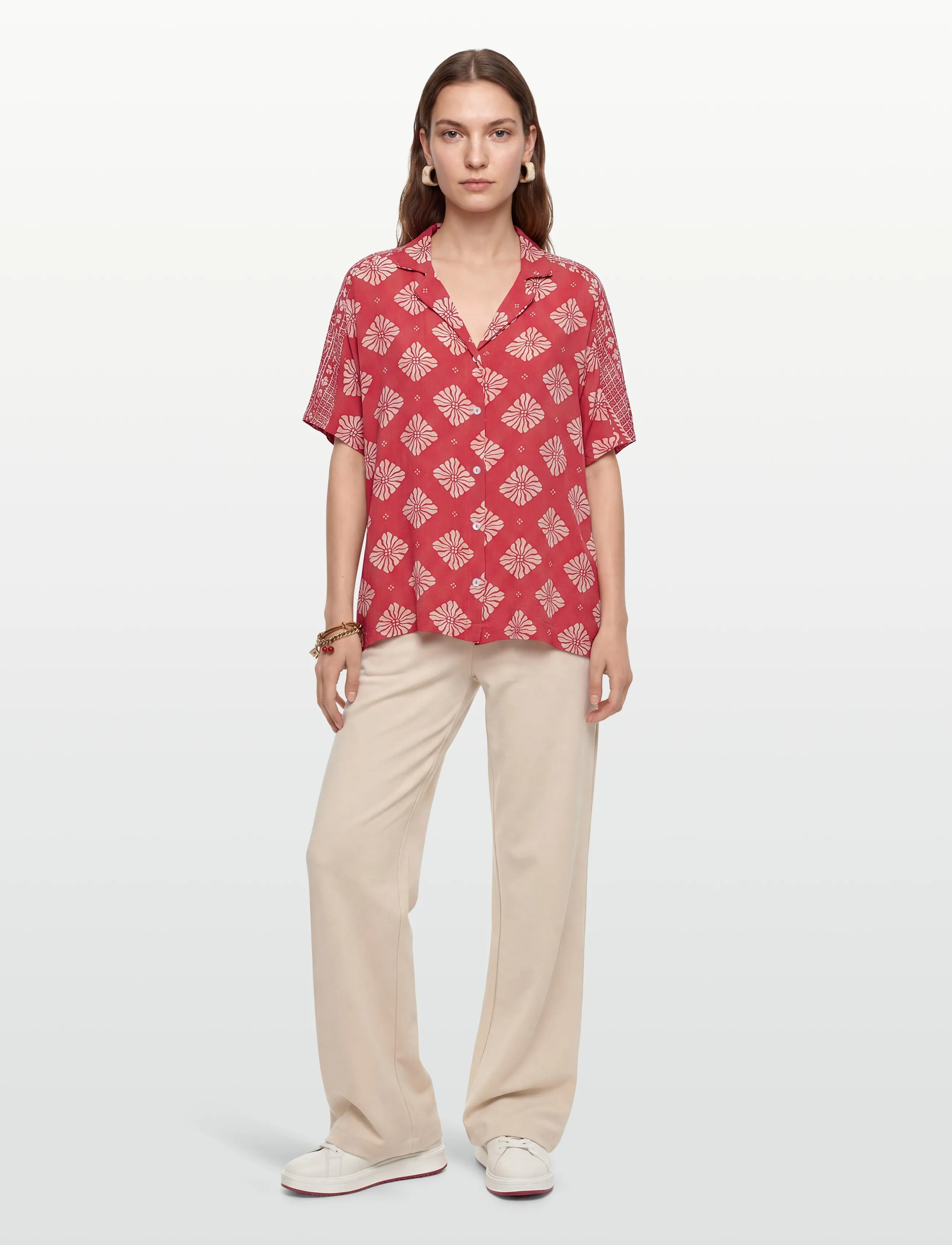 Rip Curl Ventura Viscose S/S Shirt, L, Sports Oberteile & T-shirts, Rot - Sport Shirts, Frauen